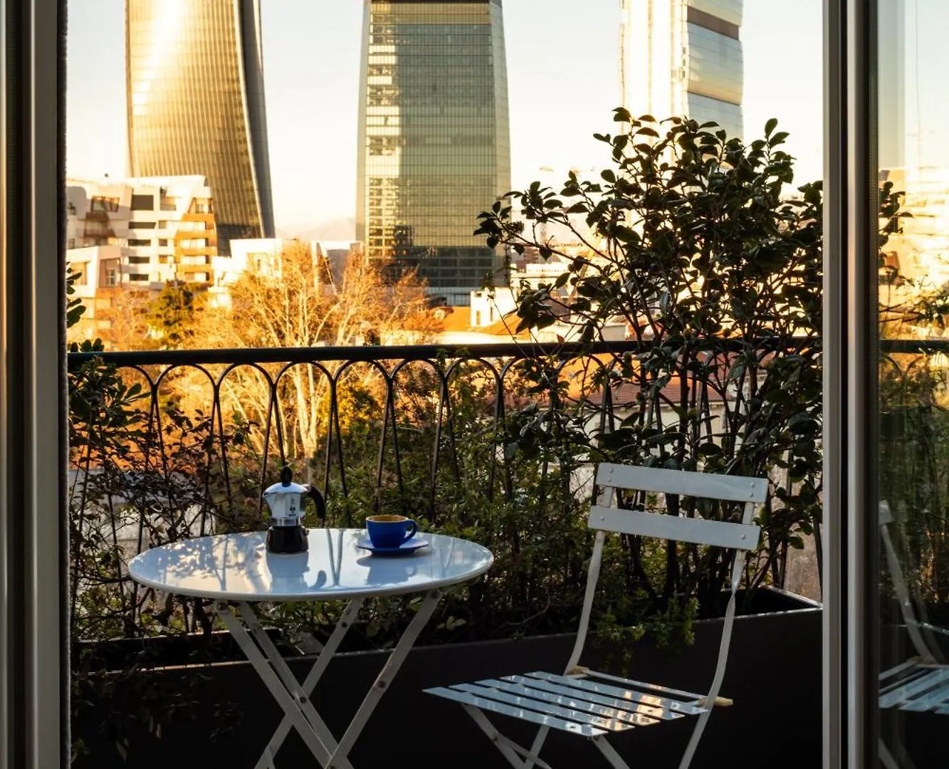 City Life View Apartment With Terrace R&R Milan